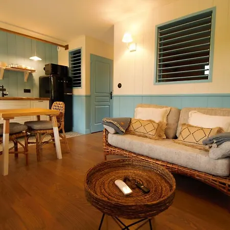 Les Jardins De La Sud Apartment *